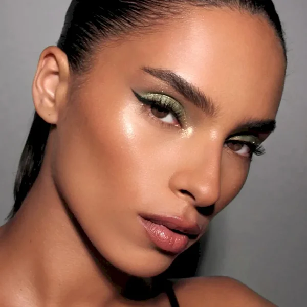 Luminous Legends Eye Shadow Duo - Image 14